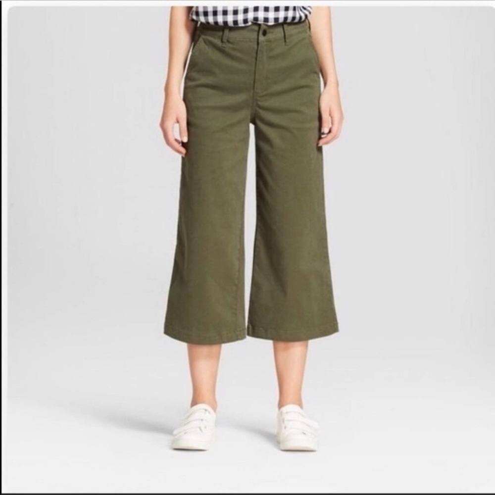 Olive Green Wide Leg Crop